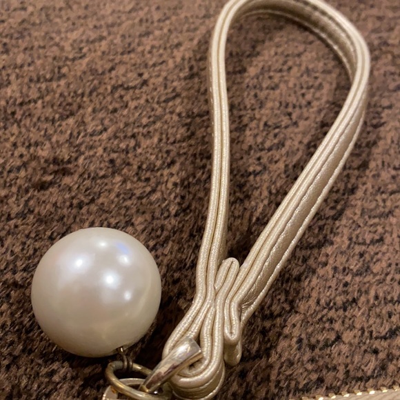 “Girls Just Want To Have Fun” Wristlet - Picture 7 of 9